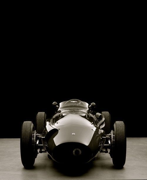 Tumblr nrtt6vlk7f1qbw8y4o1 500
