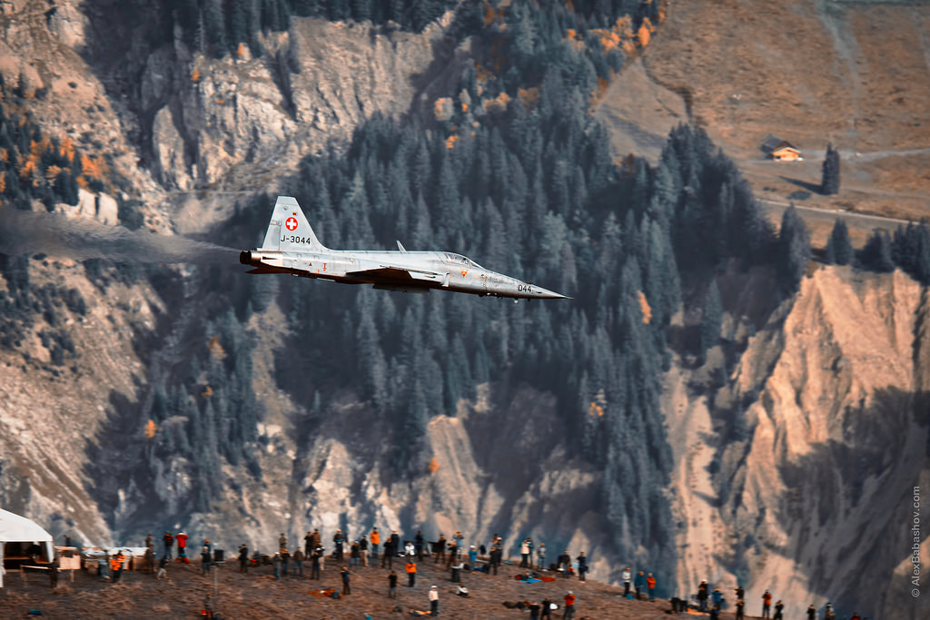 Tumblr o30x0y Zt8 K1rfnw5zo1 1280