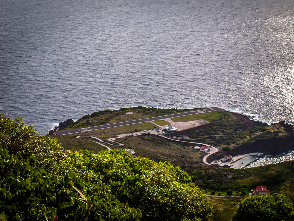 Saba smallest runway in the world