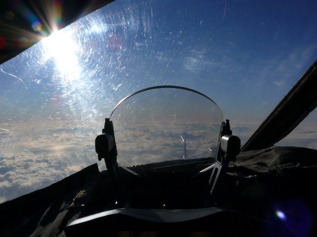 su24landandair001-11.jpg