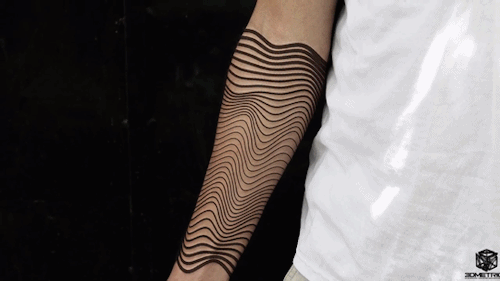Tumblr o6nshahf JM1qav3uso3 r1 500